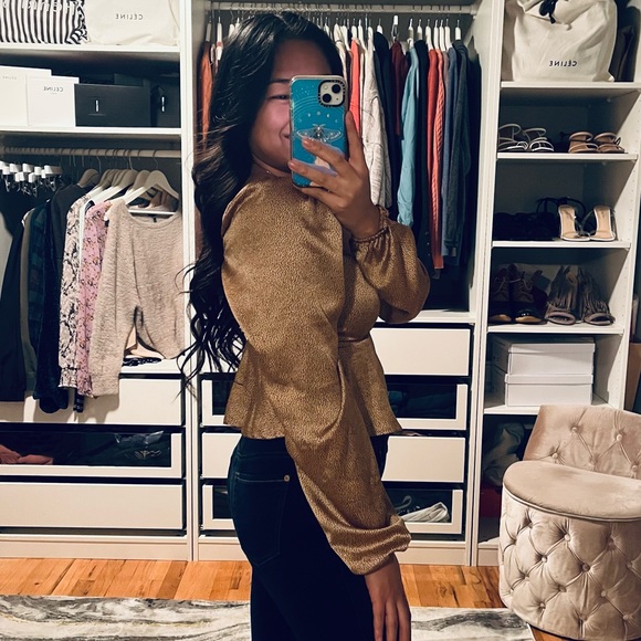 MI AMI Animal Print Satin Peplum Blouse - Picture 2 of 4